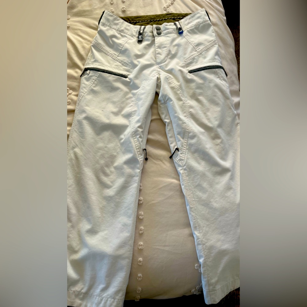 Bonfire Classy Women’s Cream colored ski pants Size M